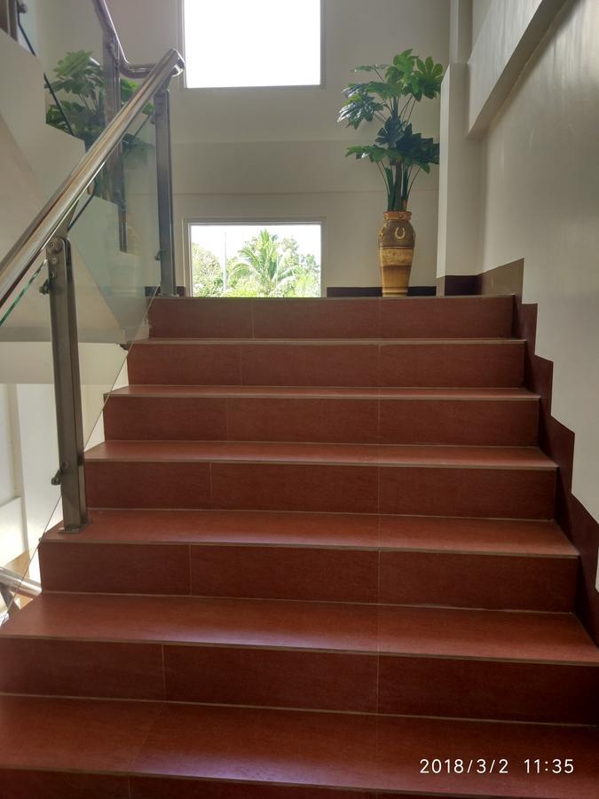Bicotels Hotel Batangas Екстериор снимка