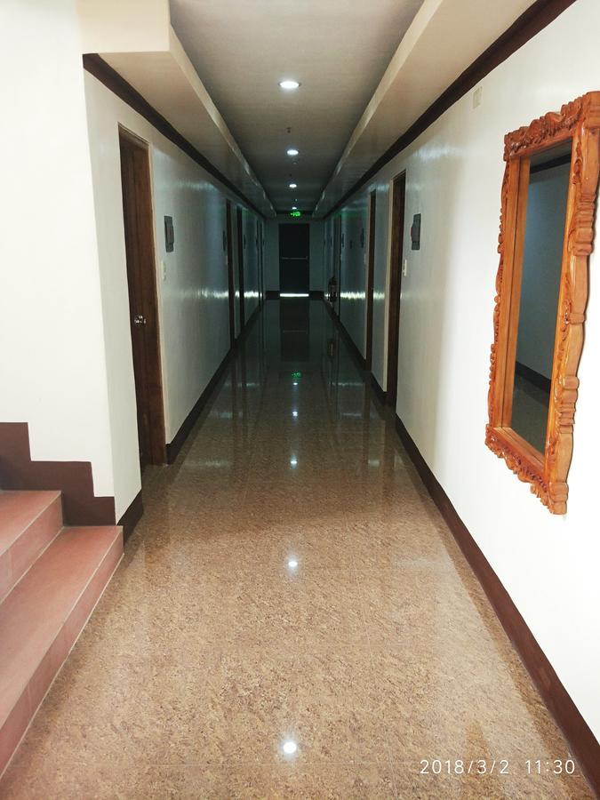 Bicotels Hotel Batangas Екстериор снимка