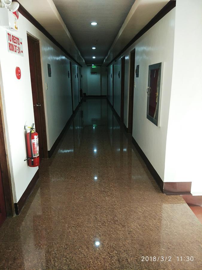 Bicotels Hotel Batangas Екстериор снимка